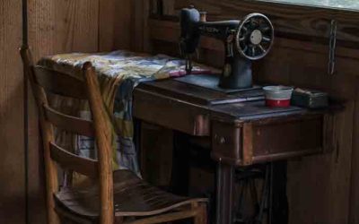 A Guide to Antique Sewing Machines