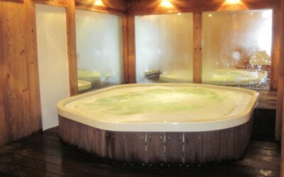 All you need to know about Whirlpool and Spa baths
